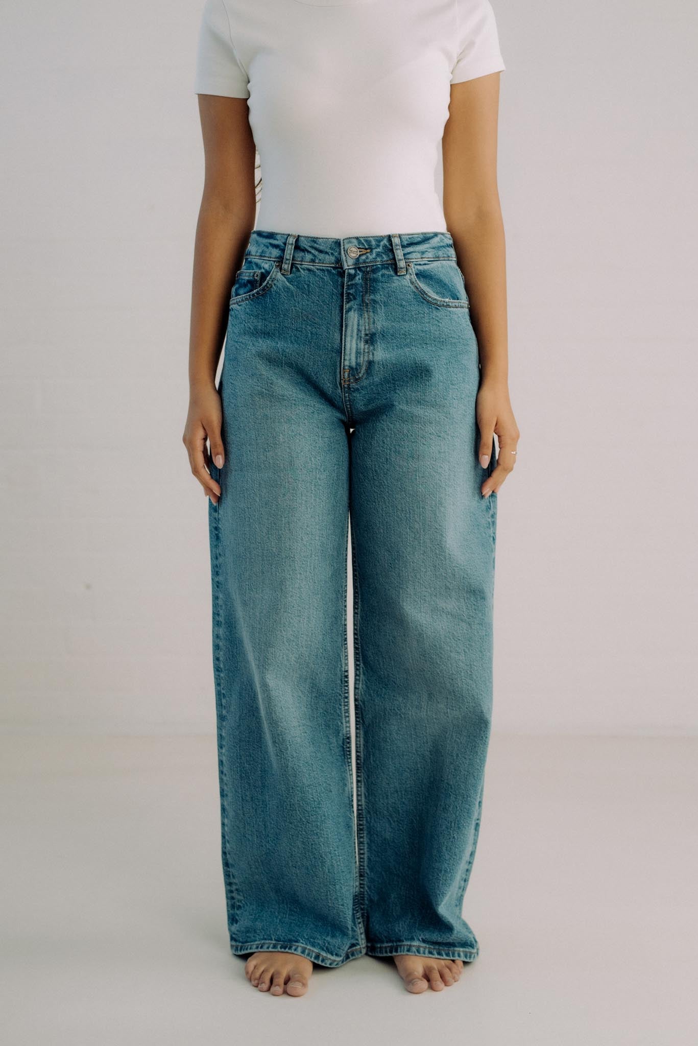 Wide Organic Jeans