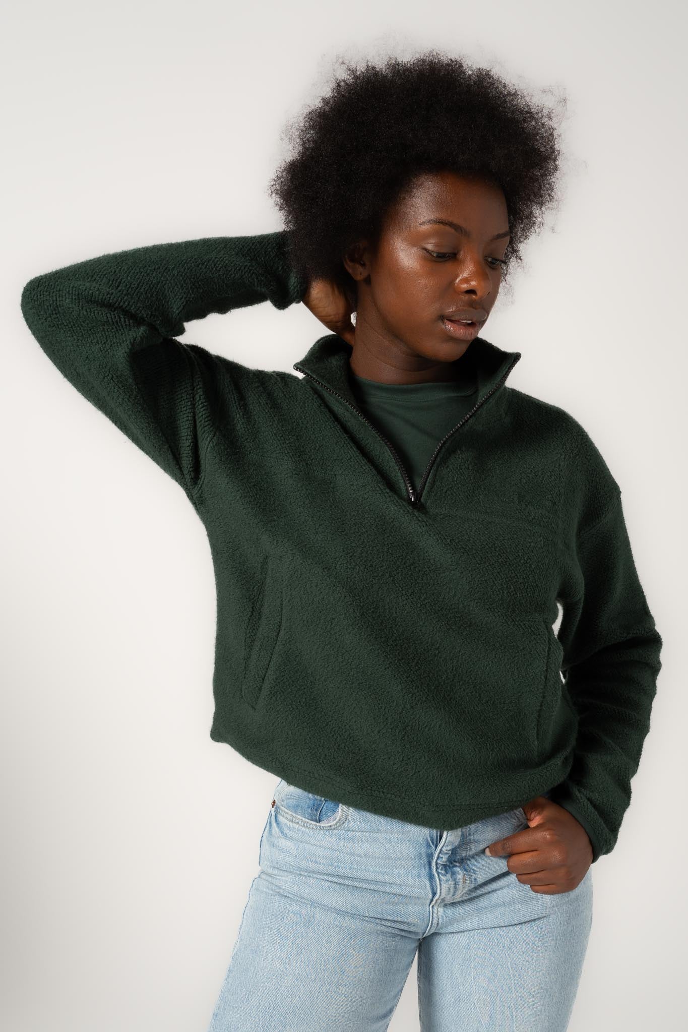 ethical-sustainable-affordable-organic-cotton-cropped-fleece-pine-green-7.jpg