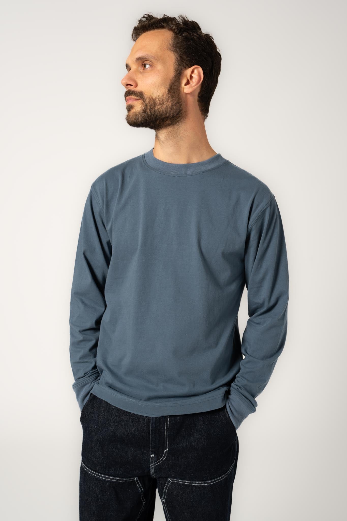 ethical-sustainable-affordable-organic-cotton-long-sleeve-t-shirt-deep-ocean-5.jpg