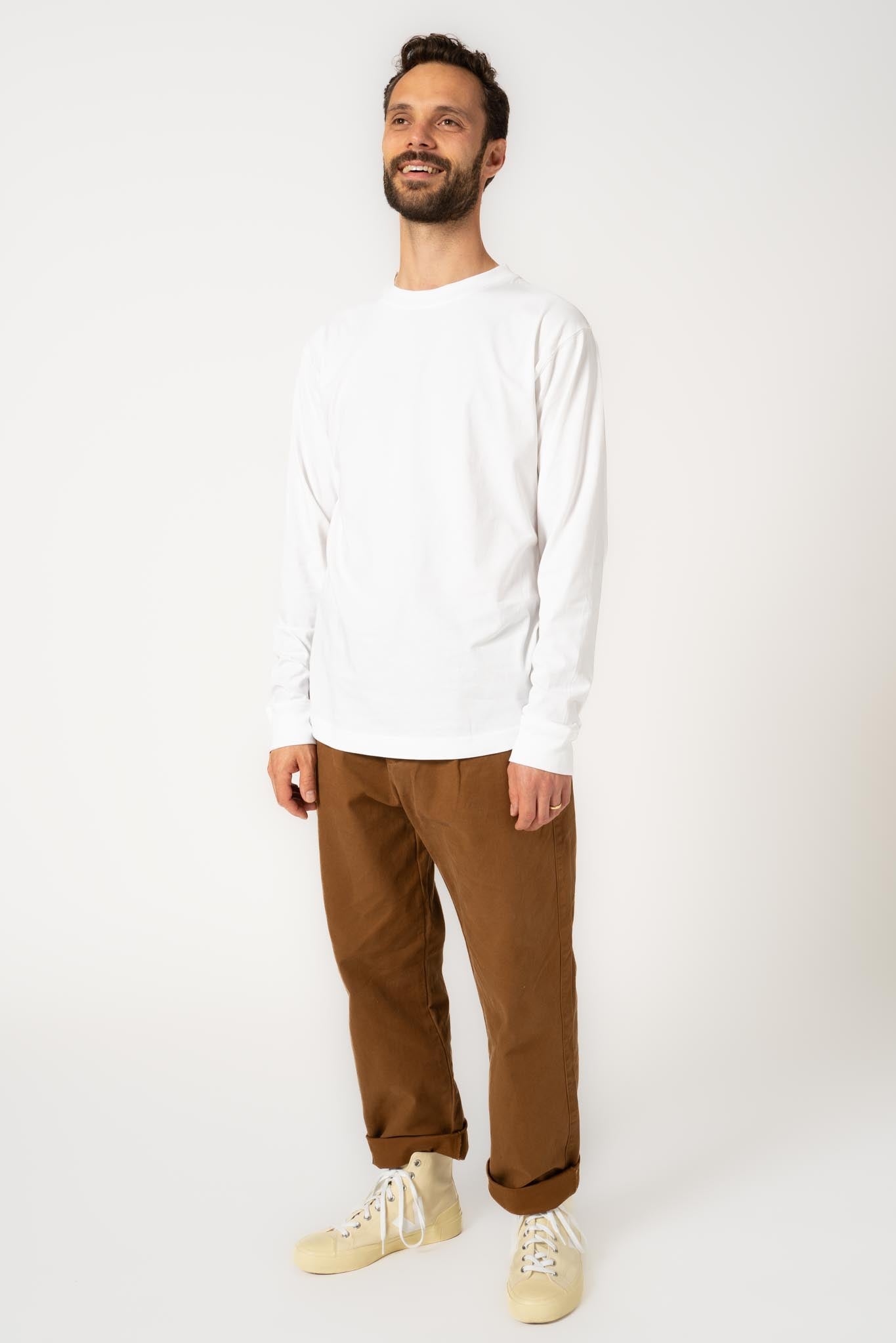 ethical-sustainable-affordable-organic-cotton-long-sleeve-t-shirt-white-1.jpg