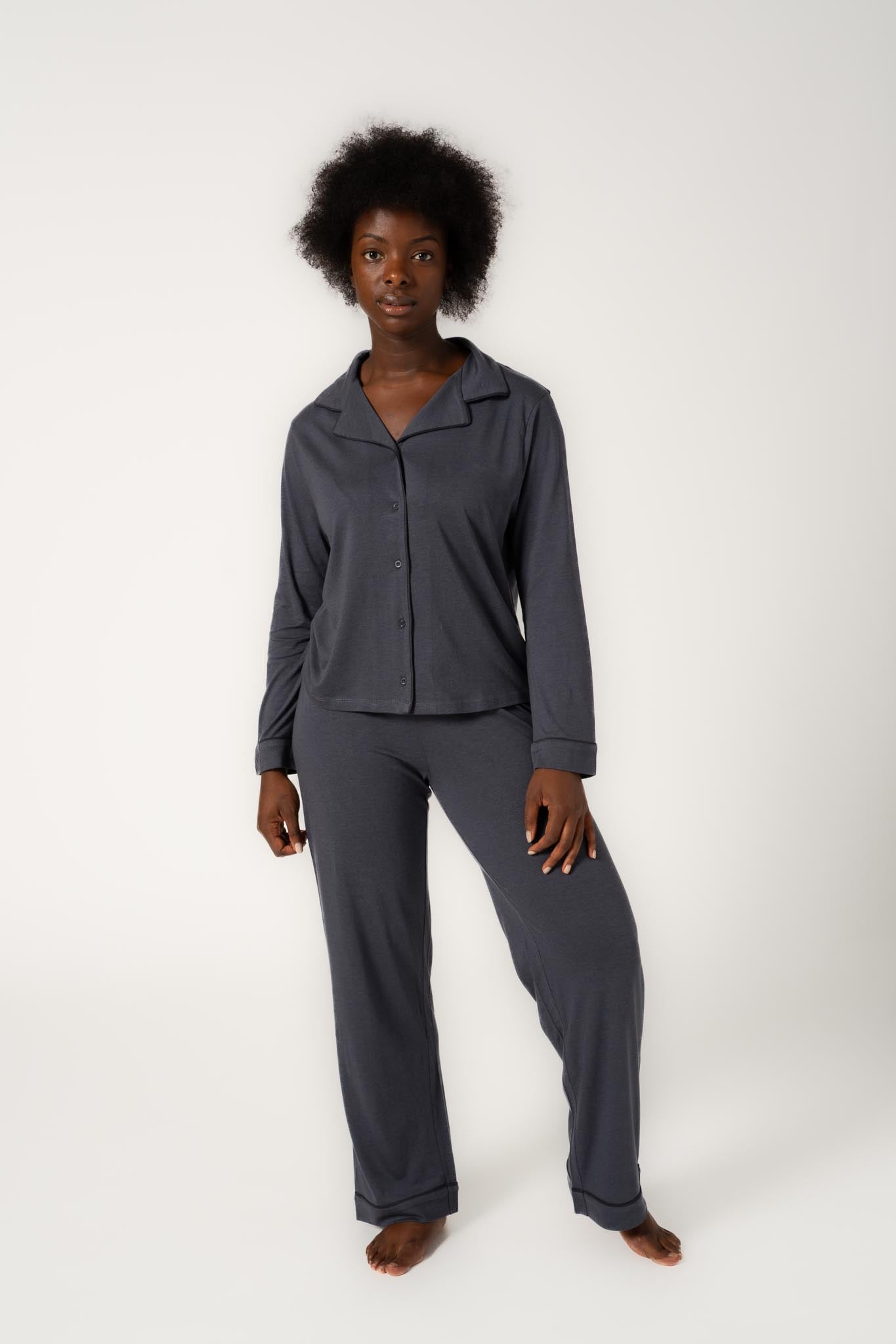 ethical-sustainable-affordable-organic-cotton-tencel-pyjamas-smoke-2.jpg