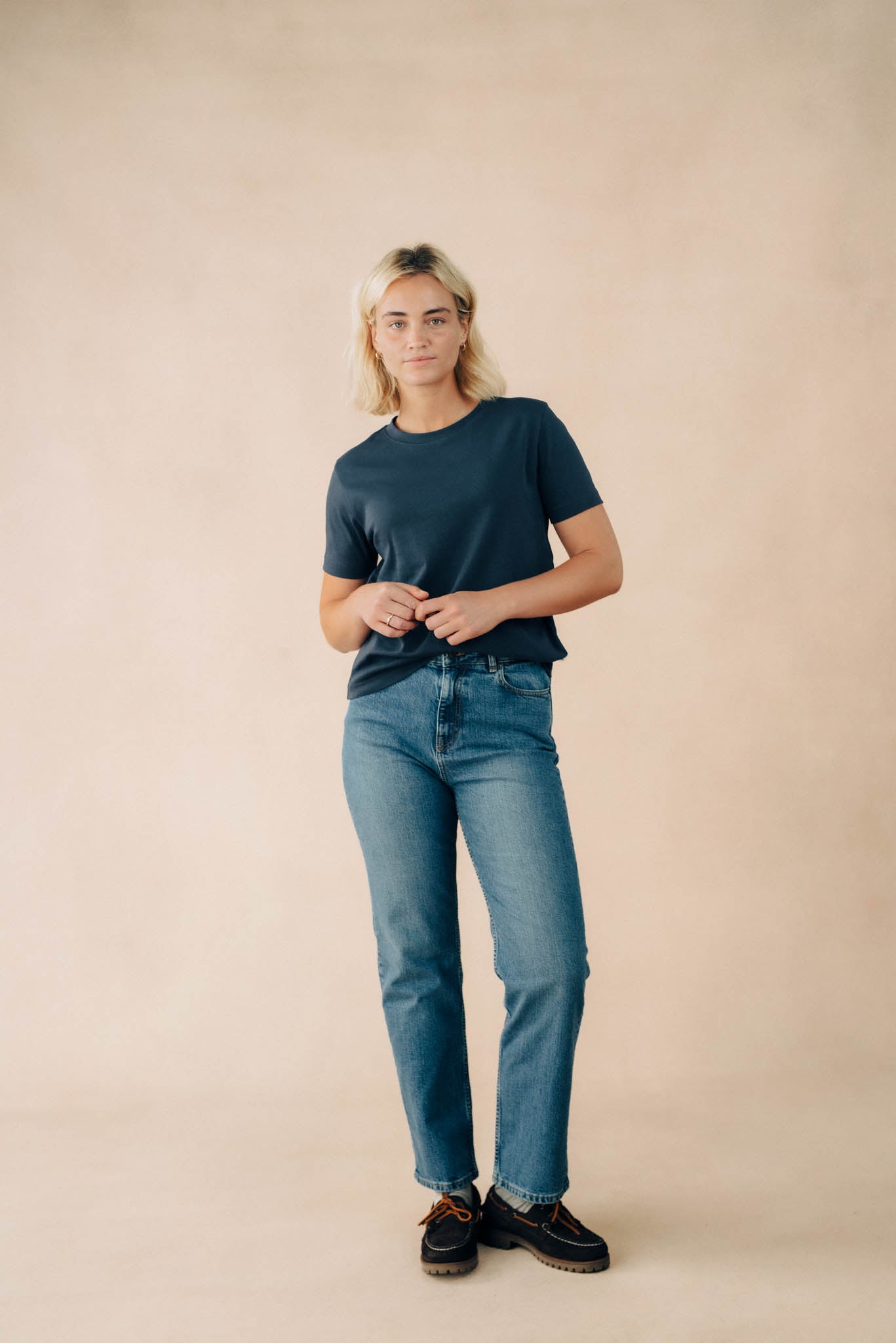 Unisex Premium Heavyweight T-shirt