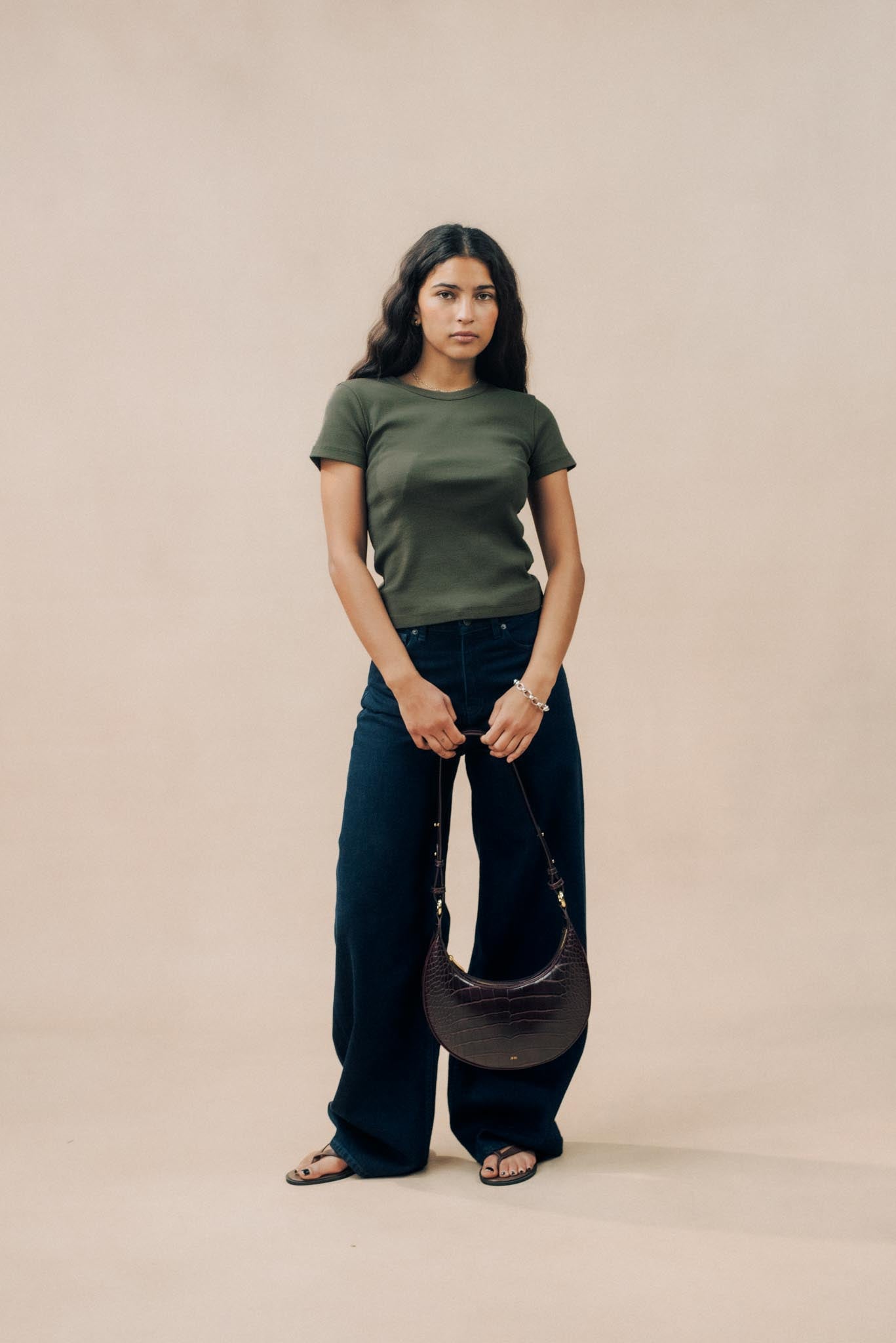 ethical-sustainable-organic-ribbed-fitted-t-shirt-khaki-8.jpg