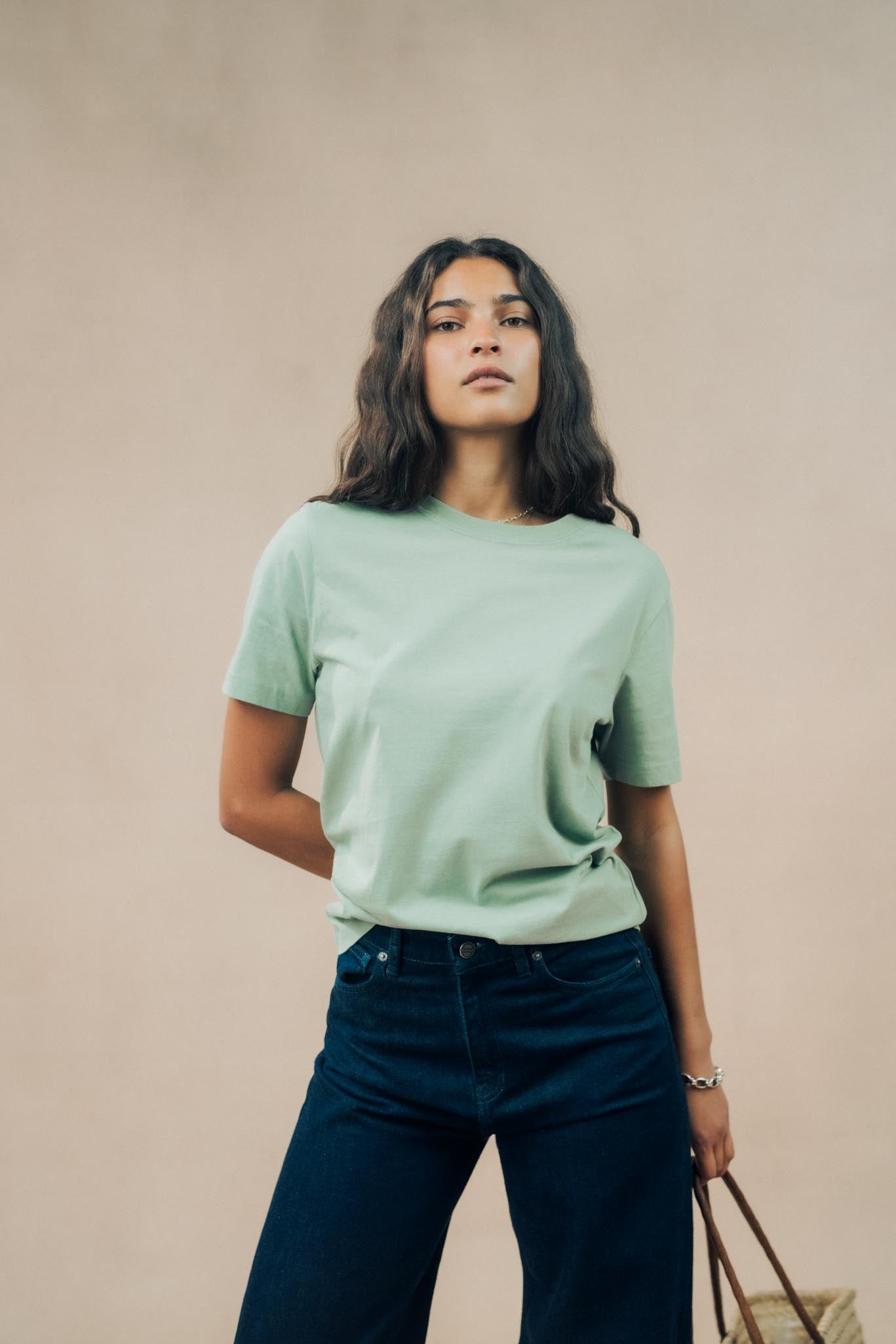ethical-sustainable-original-t-shirt-sage-green-4.jpg