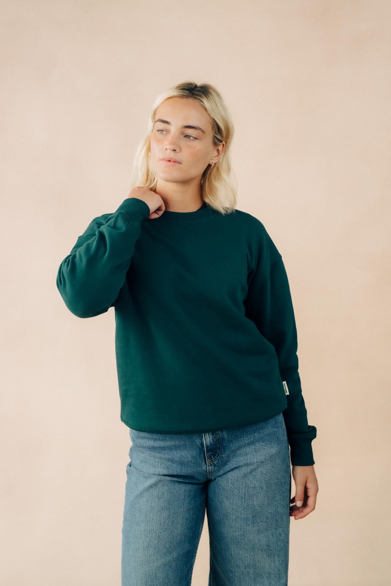 Unisex Relaxed Sweatshirt