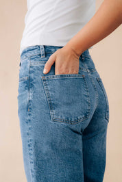 Barrel Leg Jeans