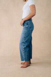 Barrel Leg Jeans