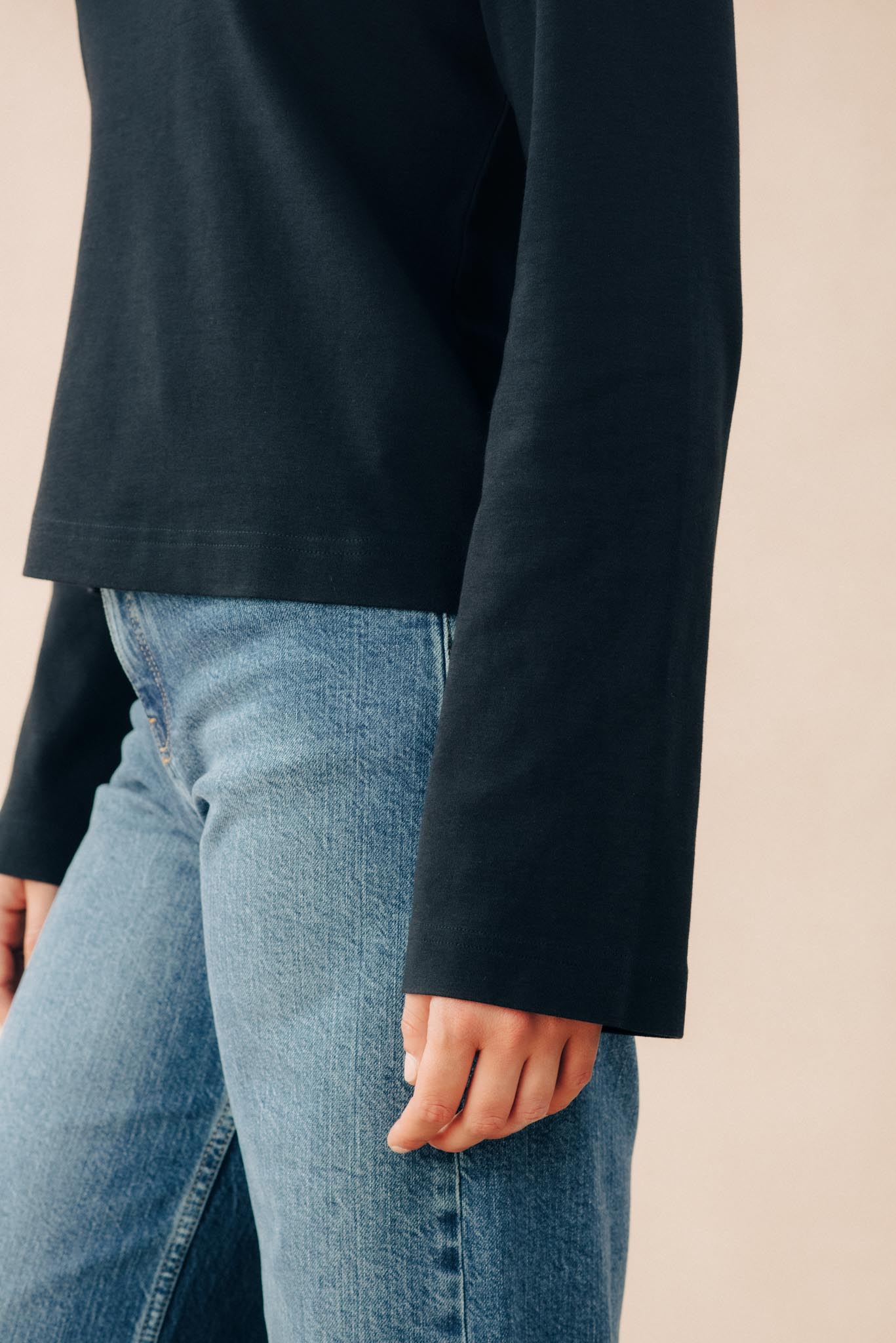 Classic Heavyweight Long Sleeve T-shirt