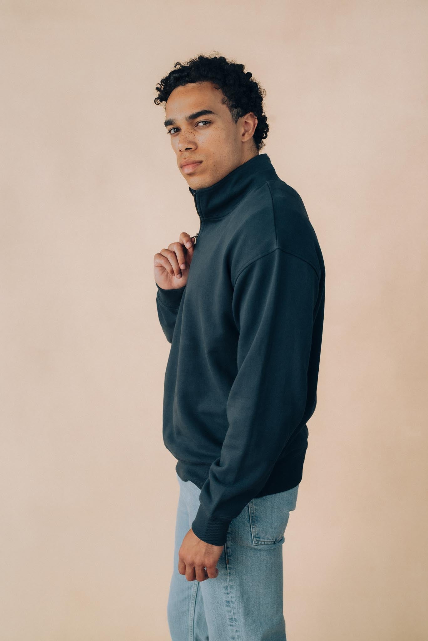Quarter Zip Sweat