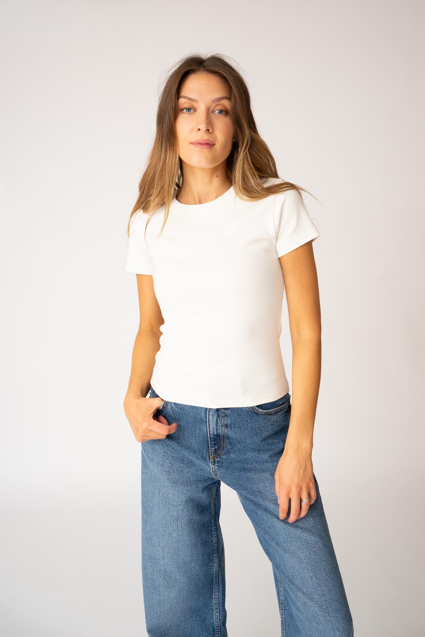organic-cotton-womens-fitted-t-shirt-white-7.jpg