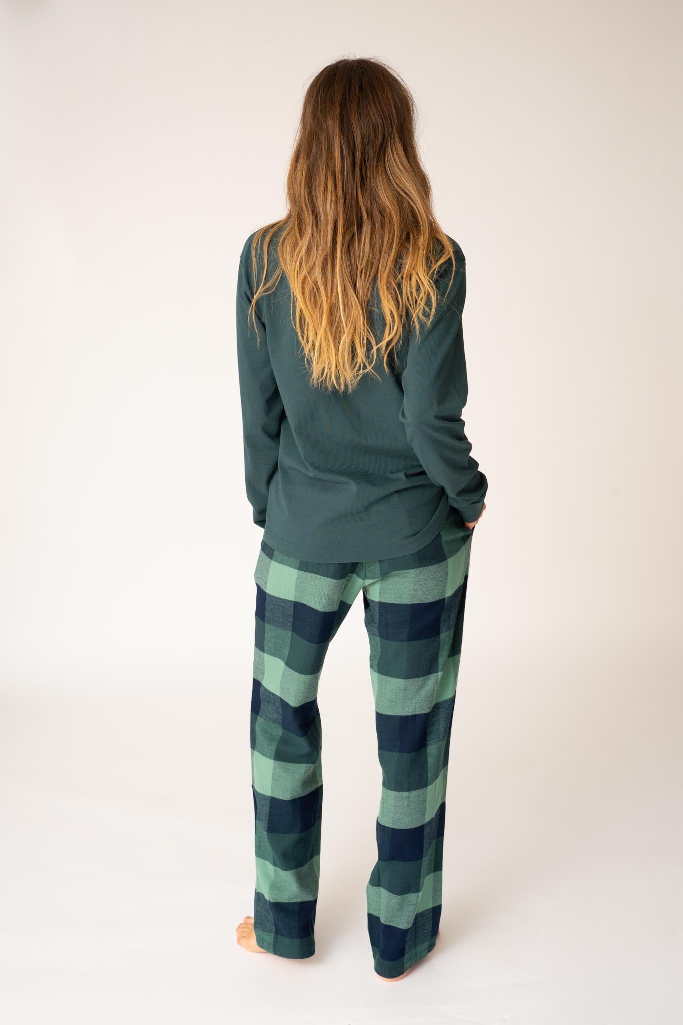 unisex-cotton-pyjamas-blue-check-04.jpg