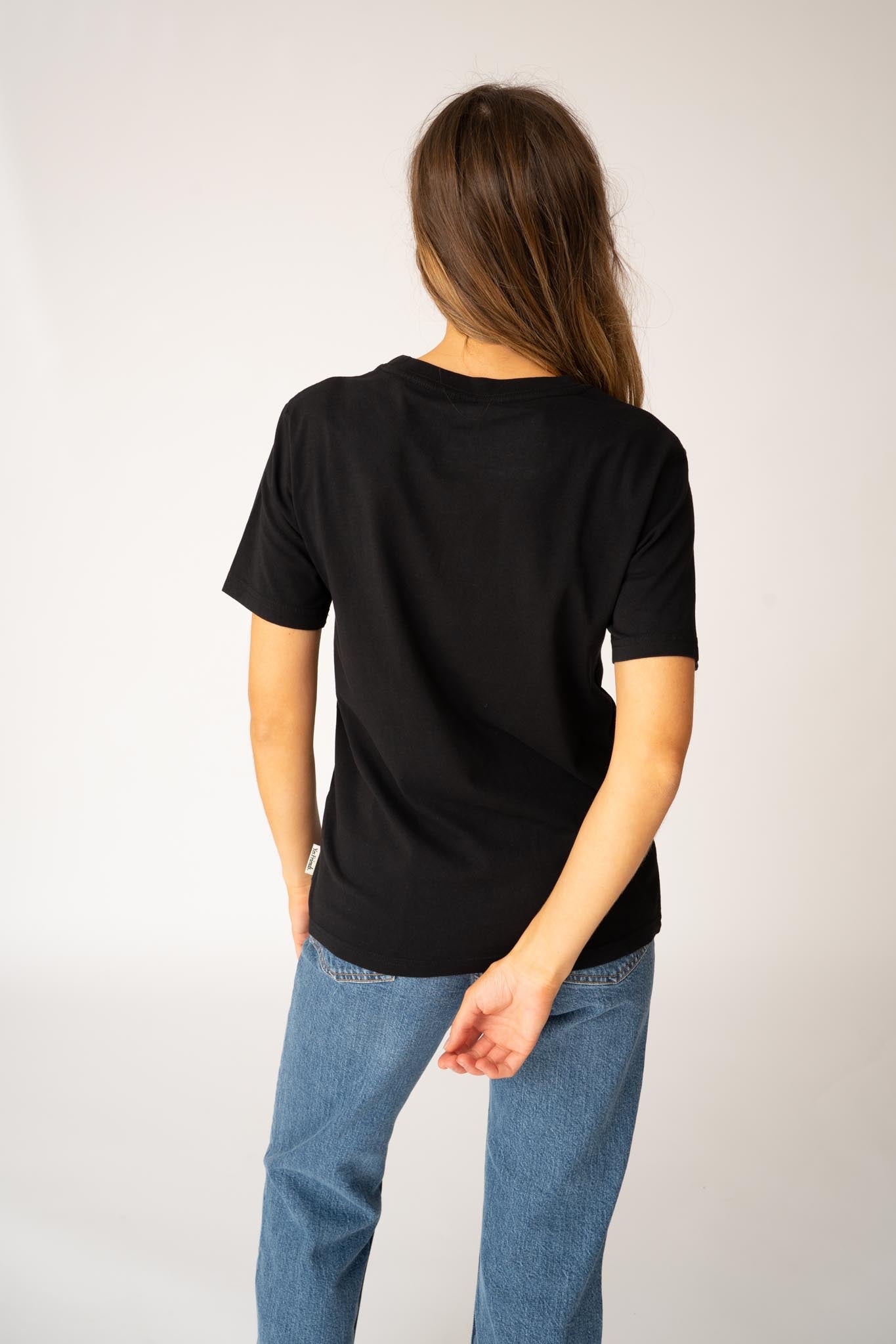 unisex-organic-cotton-original-t-shirt-black-05.jpg