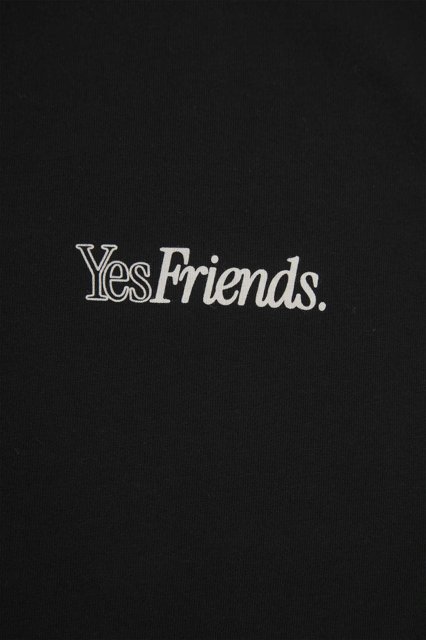 Unisex Generous Moments T-shirt – Mono