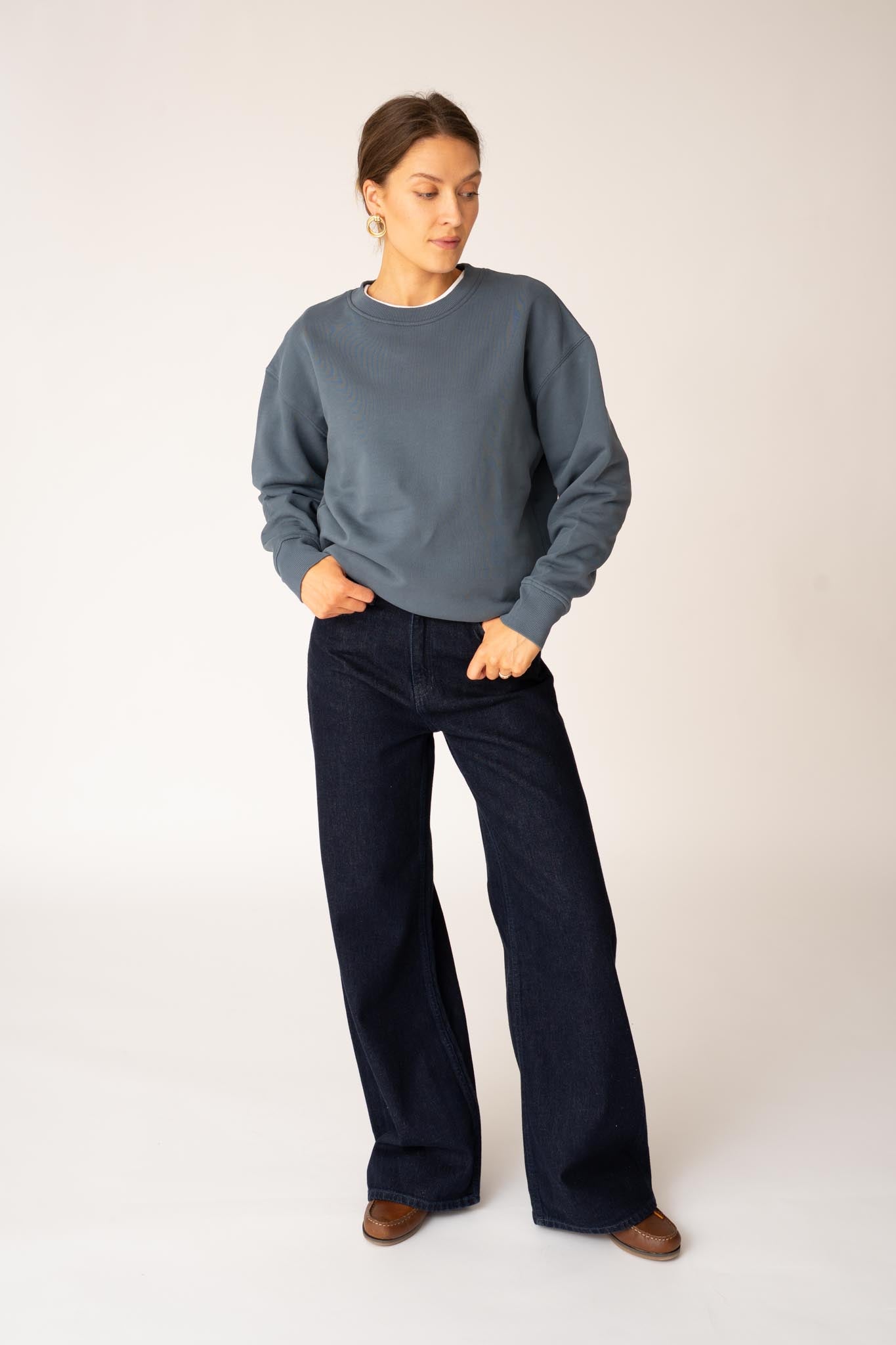 Unisex Relaxed Organic Sweatshirt