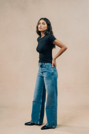 Premium Fitted T-shirt