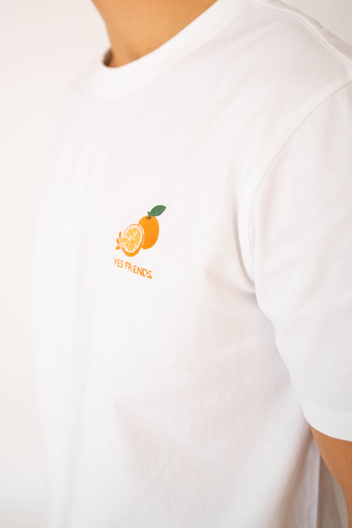 yes-friends-charlie-taylor-organic-white-t-shirt-embroidered-oranges-mens-4.jpg