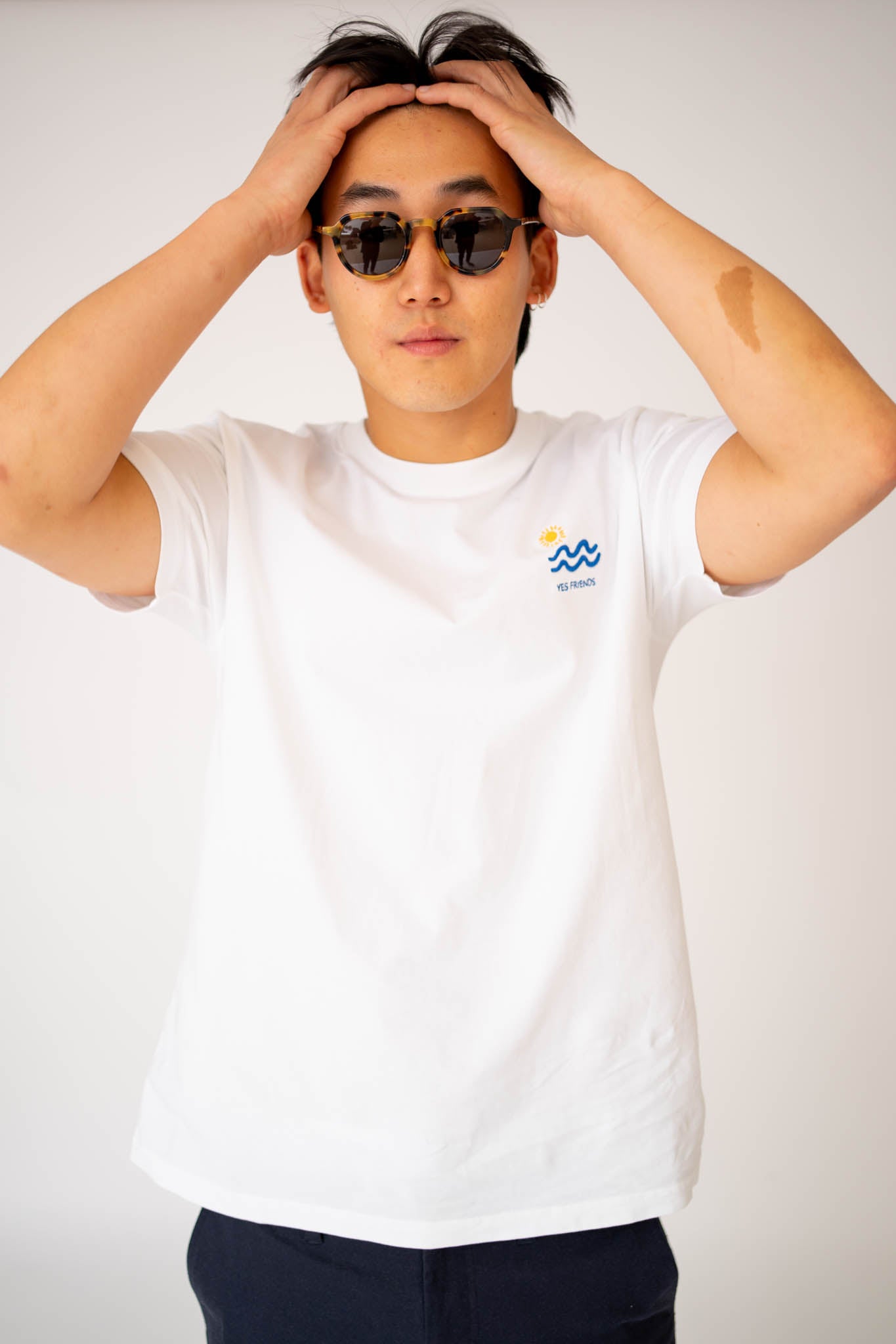 Yes Friends x Charlie Taylor T-shirt - Sun & Waves