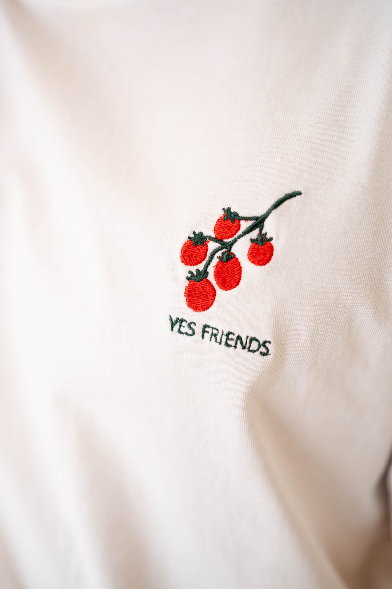 Yes Friends x Charlie Taylor T-shirt - Tomatoes
