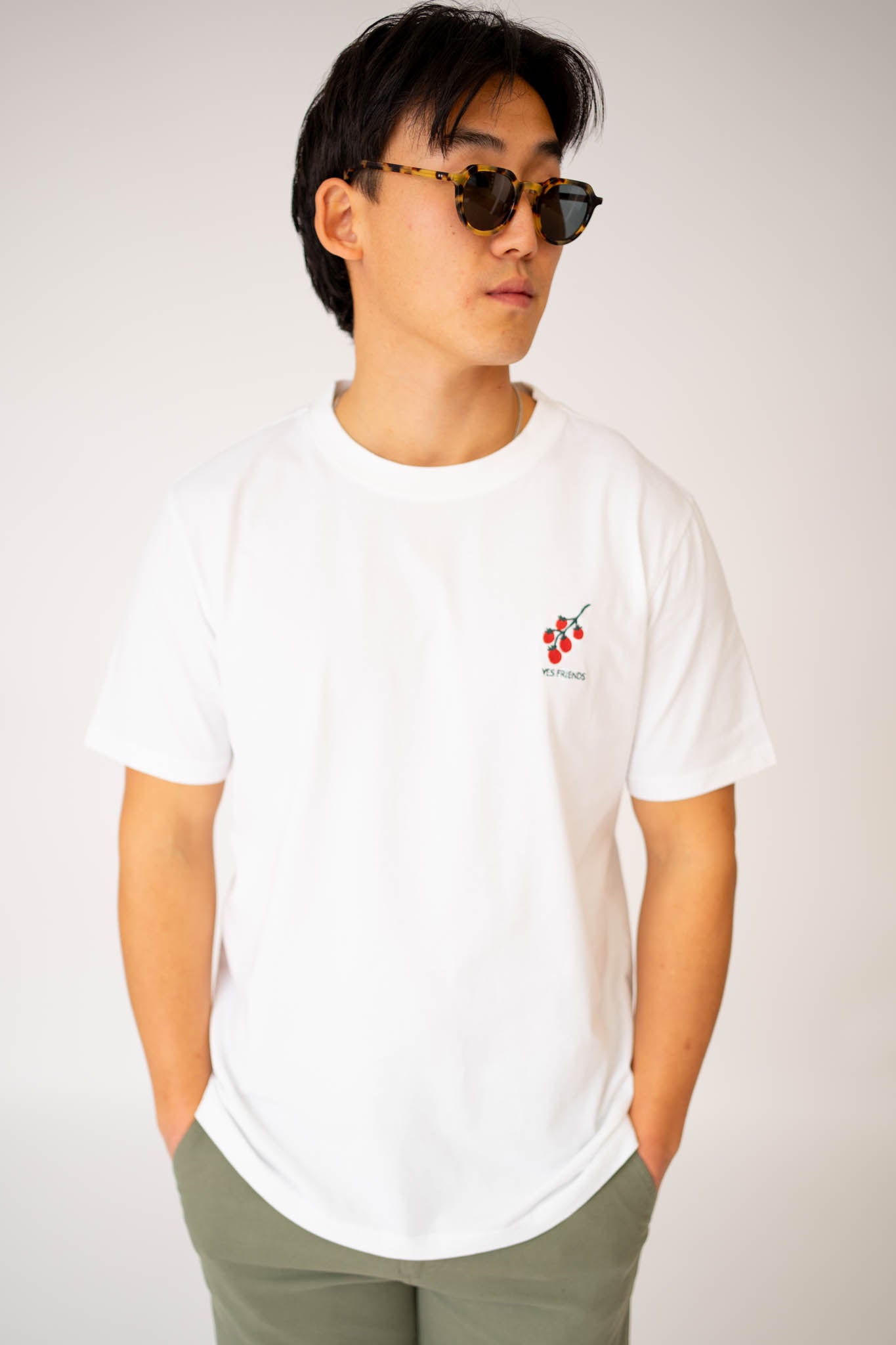 Yes Friends x Charlie Taylor T-shirt - Tomatoes